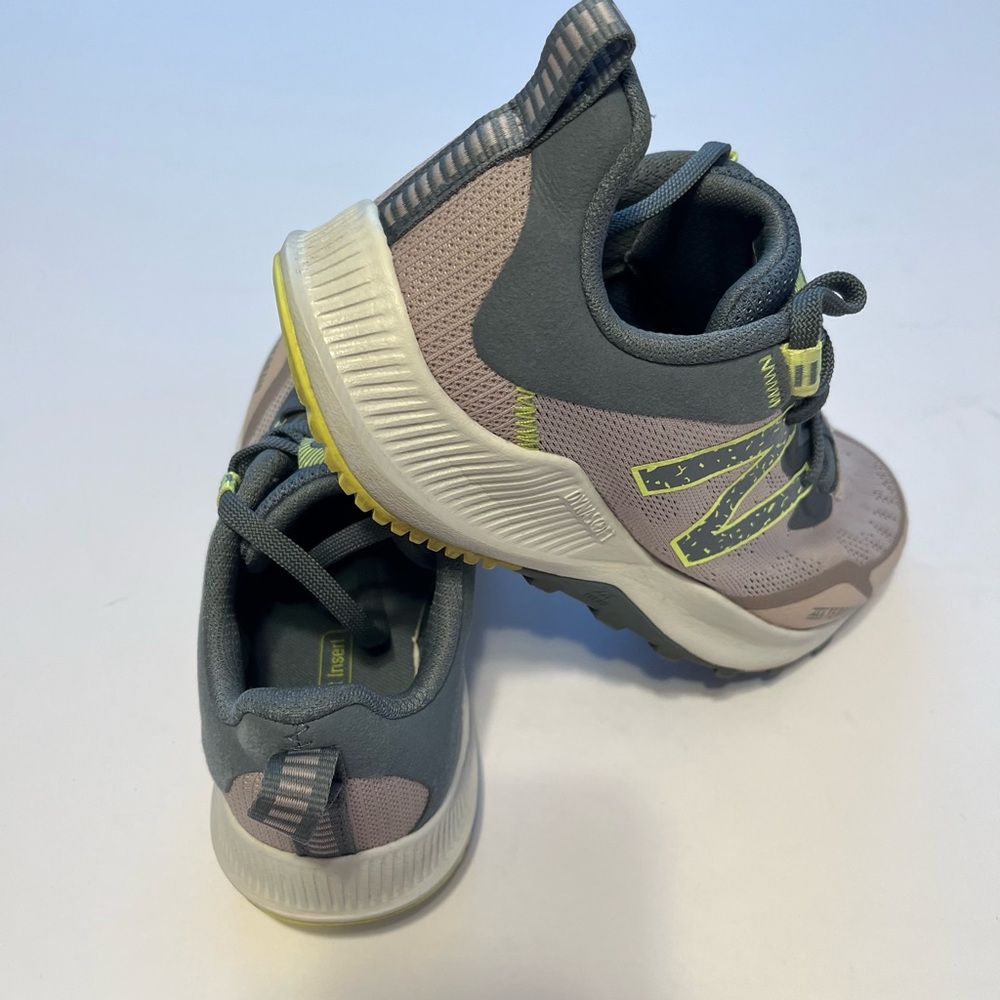 New Balance Women’s 6 Shoes Comfort Nitrel Trail Running Grey Pink Athletic - Picture 6 of 12